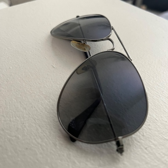 RayBan Aviators - Picture 2 of 4